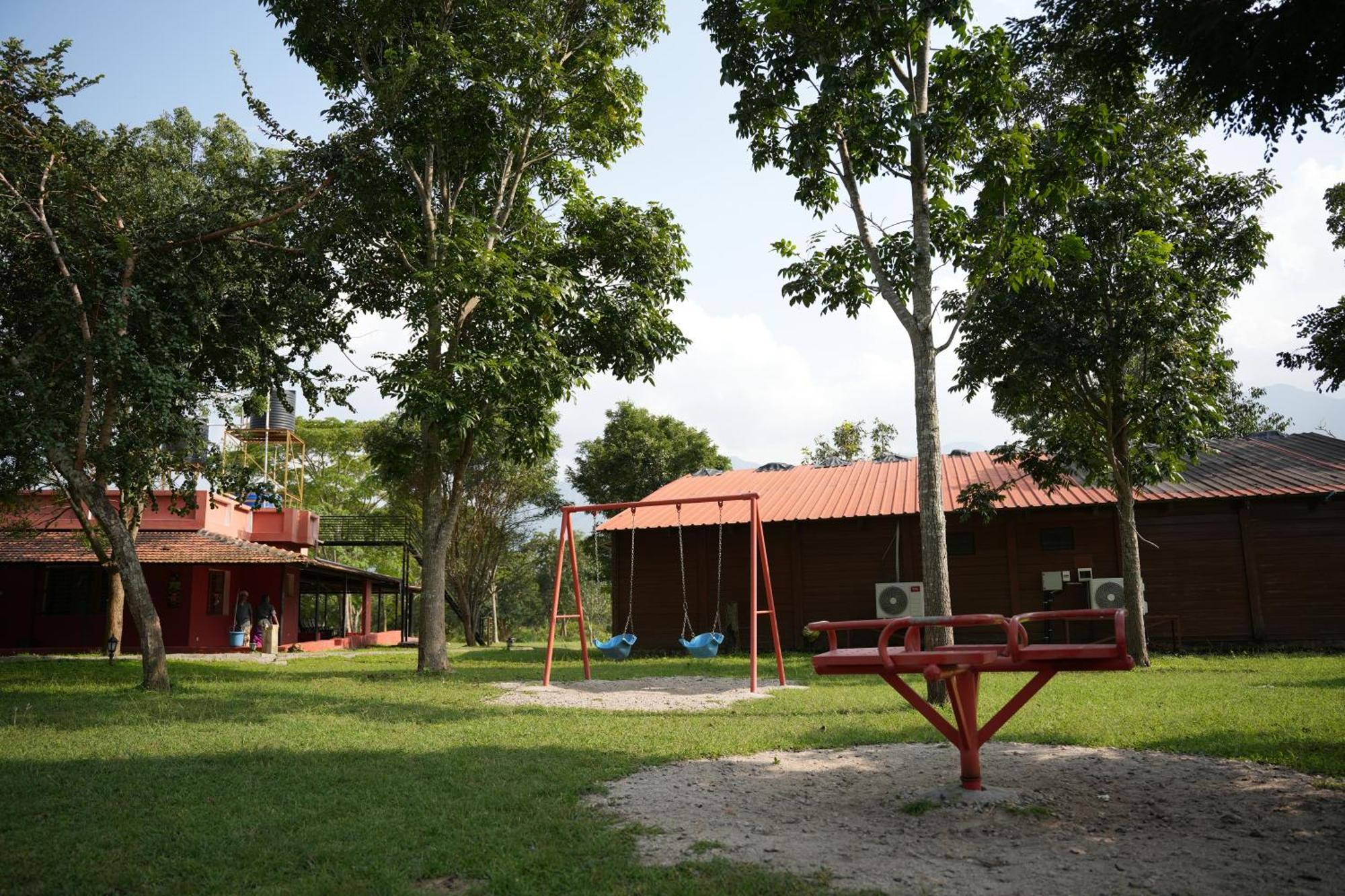 ลาภฐิ รีสอร์ต Bed & Breakfast มาสินากุดี ภายนอก รูปภาพ
