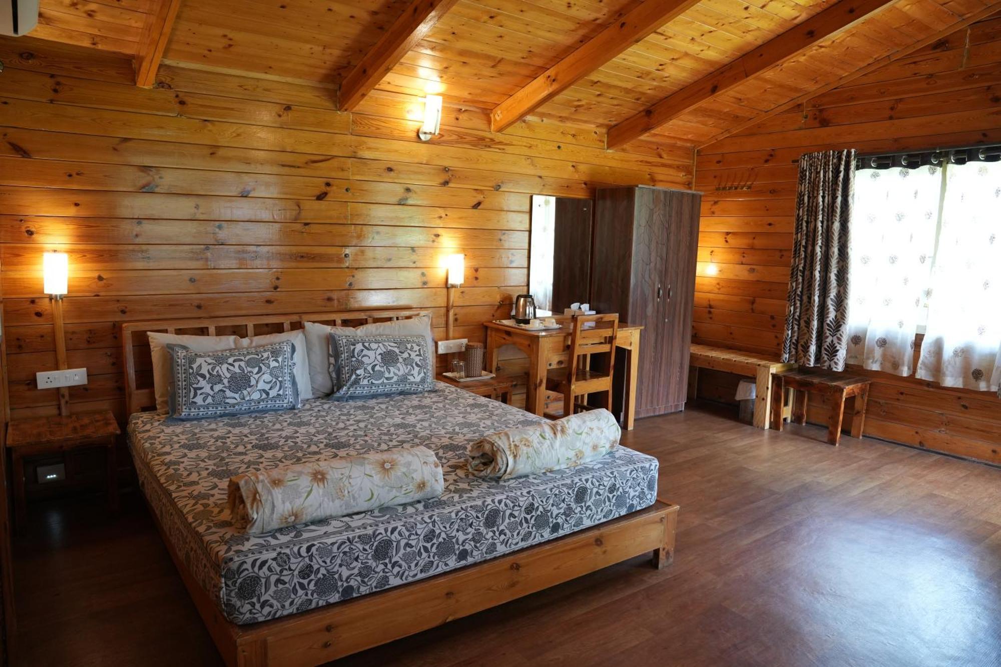 ลาภฐิ รีสอร์ต Bed & Breakfast มาสินากุดี ภายนอก รูปภาพ