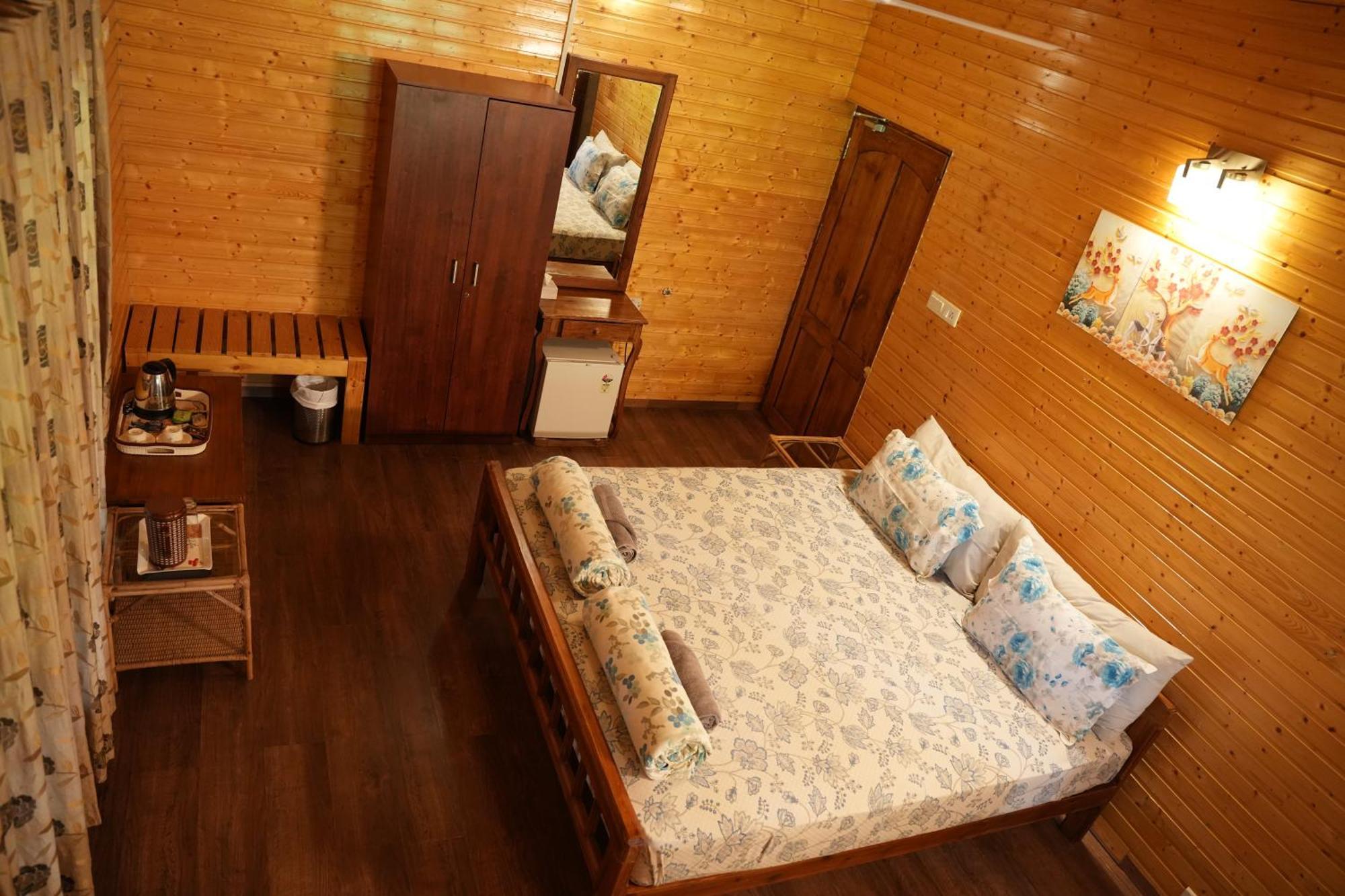 ลาภฐิ รีสอร์ต Bed & Breakfast มาสินากุดี ภายนอก รูปภาพ