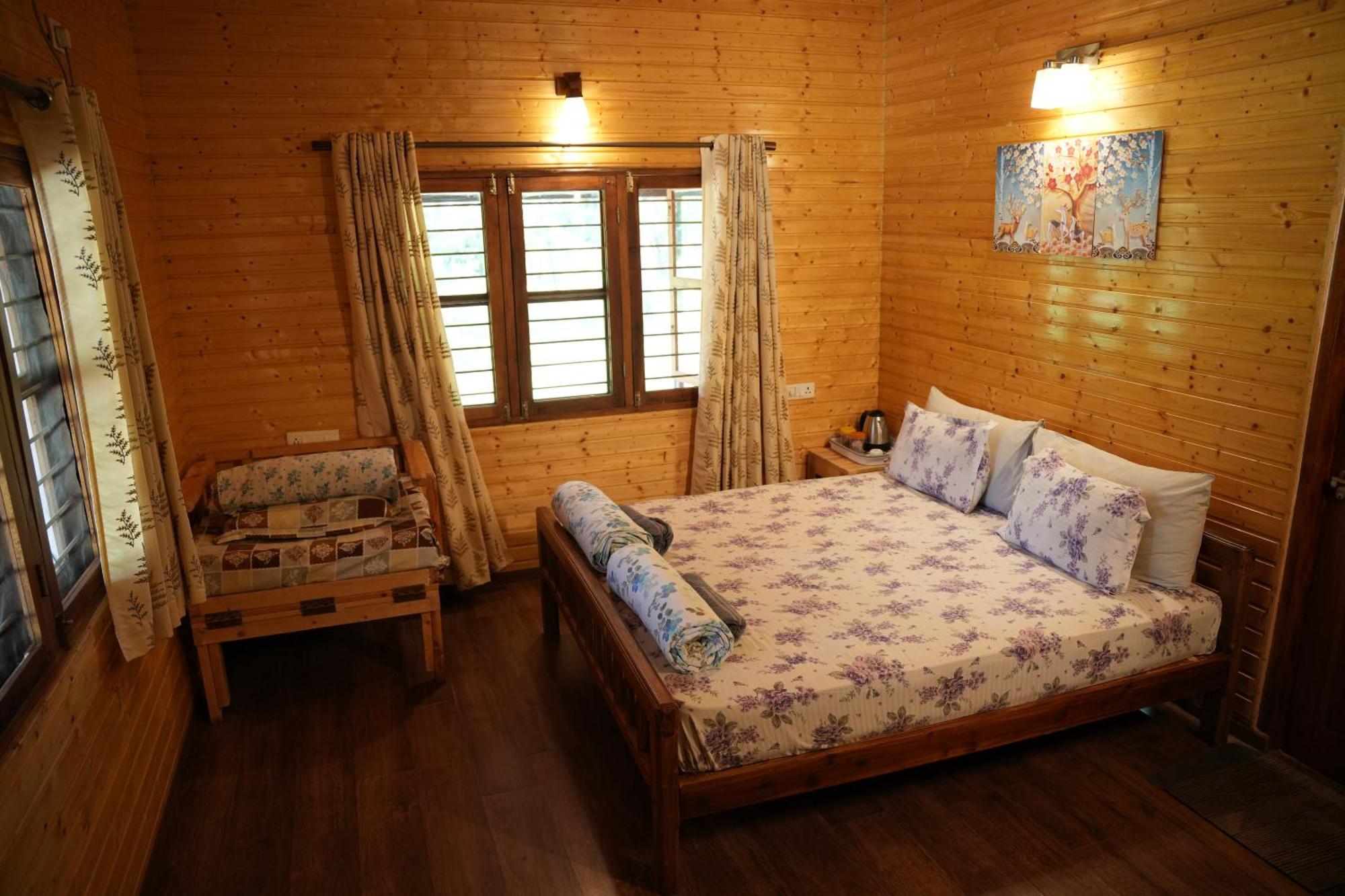 ลาภฐิ รีสอร์ต Bed & Breakfast มาสินากุดี ภายนอก รูปภาพ