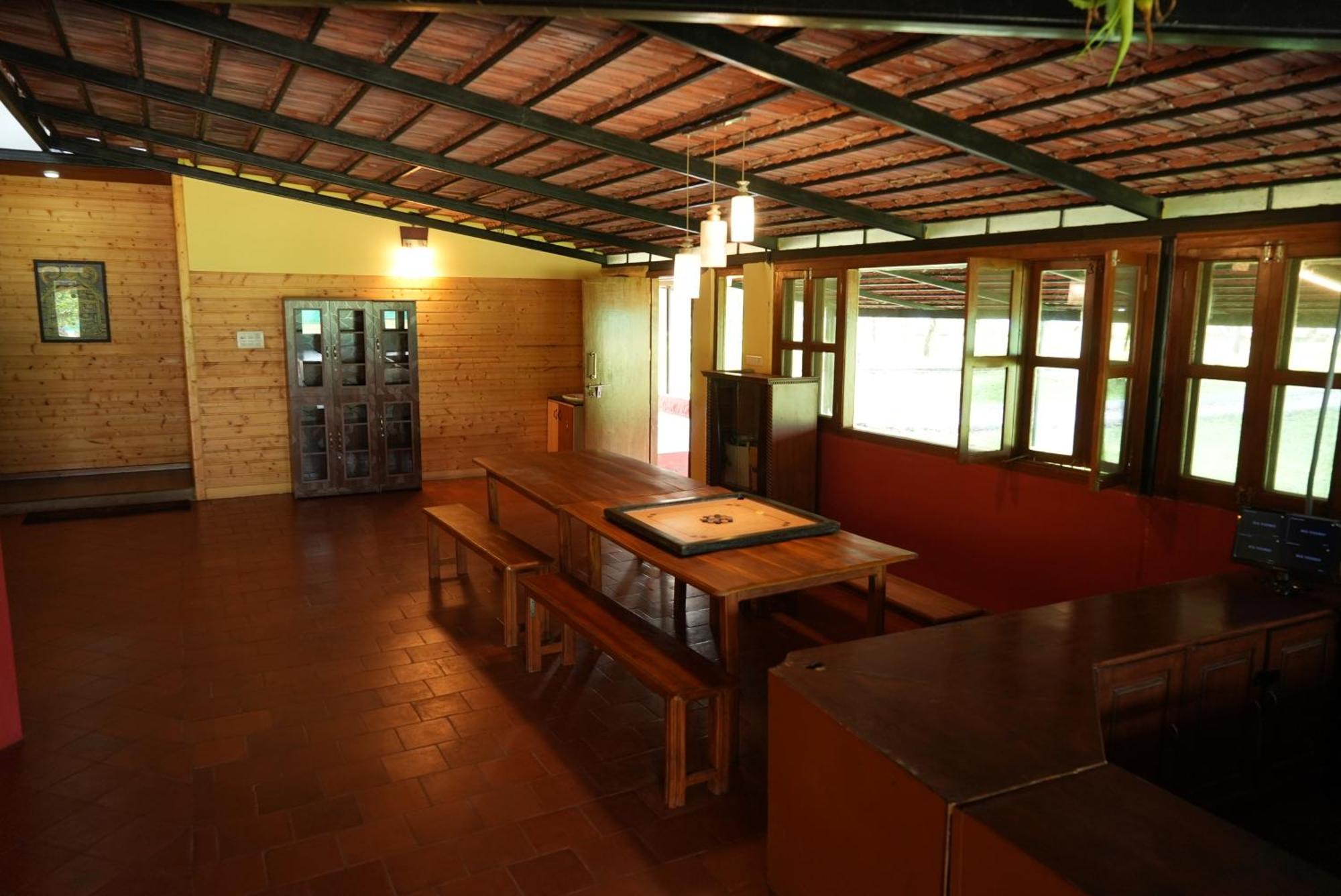 ลาภฐิ รีสอร์ต Bed & Breakfast มาสินากุดี ภายนอก รูปภาพ