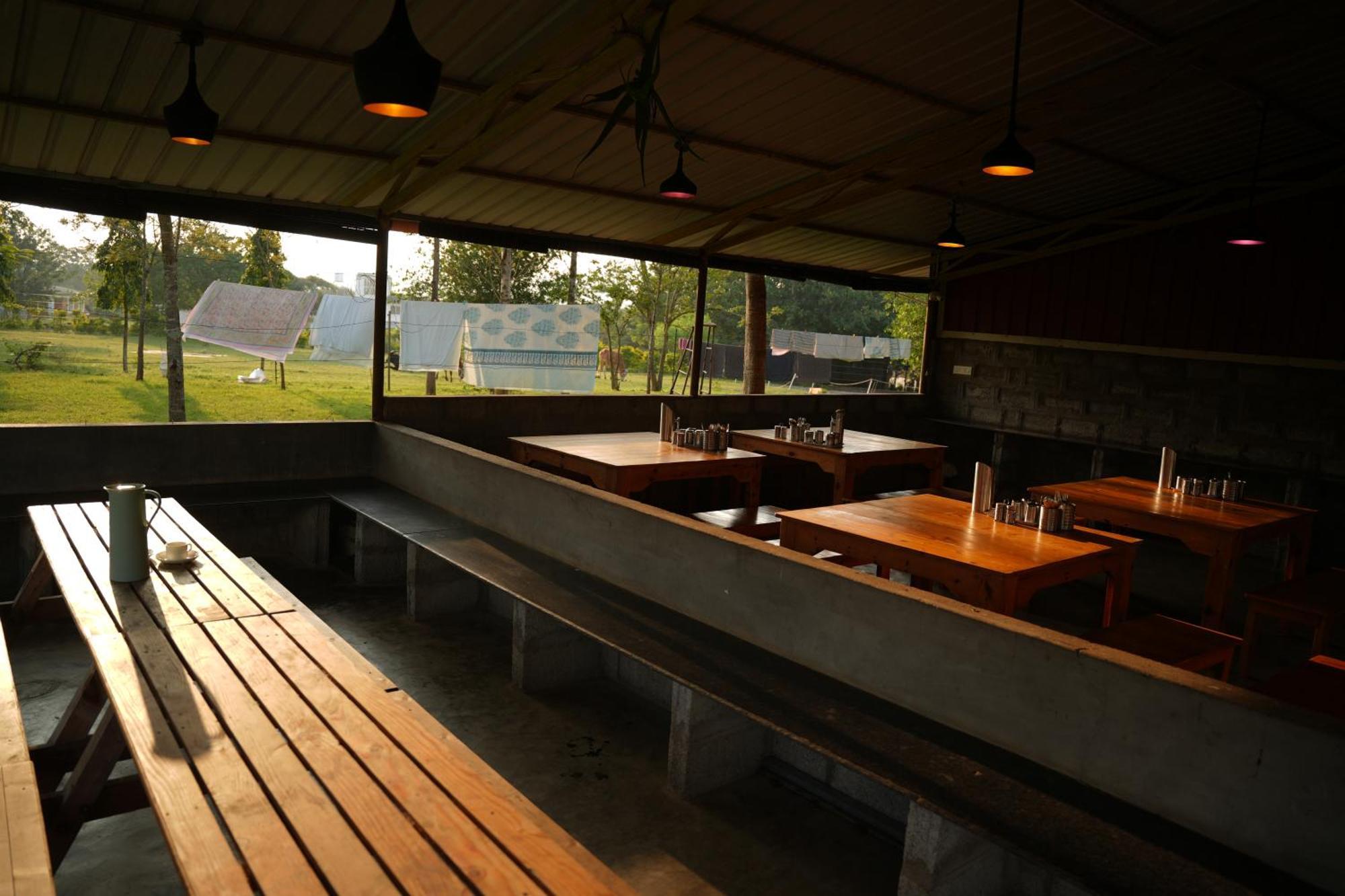 ลาภฐิ รีสอร์ต Bed & Breakfast มาสินากุดี ภายนอก รูปภาพ